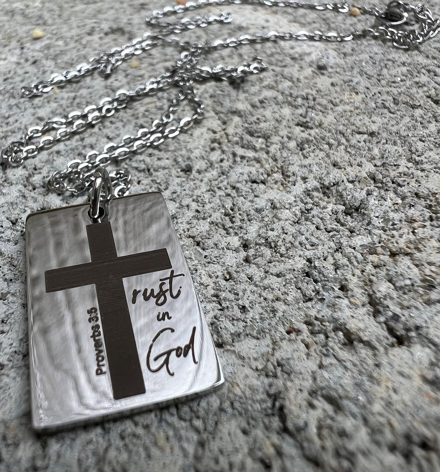 "Trust in God" Necklace